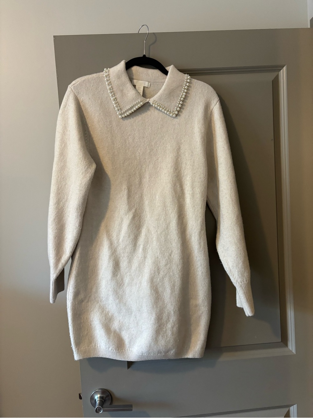 H&M Pearl-Collar Knit Dress in Cream